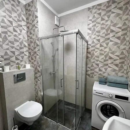 Blisko Dworca Zachodnia, Miejsce Parkingowe W Cenie Warszawa