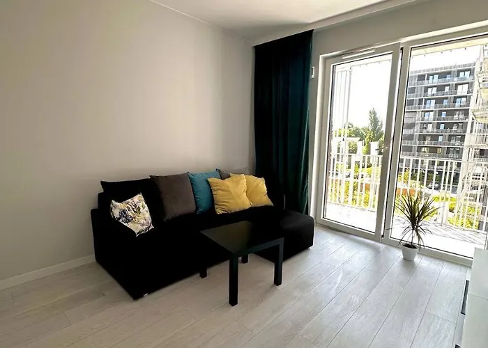 Apartament Blisko Dworca Zachodnia, Miejsce Parkingowe W Cenie *